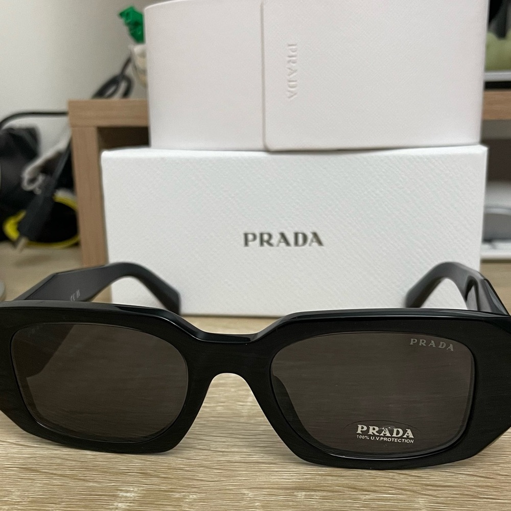 Prada Pr 17wsf Black Rectangular Sunglasses - image 1